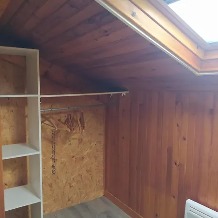 Dans Maison De Caractere En Pierre